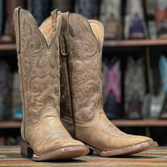 TANNER MARK Tanner Mark Women's Cognac Pull Up Wide Square Toe Western Leather Boot 