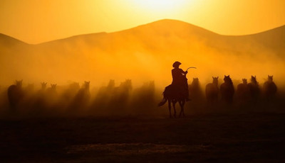 Dress Like a Real Cowboy With This Fashion Guide