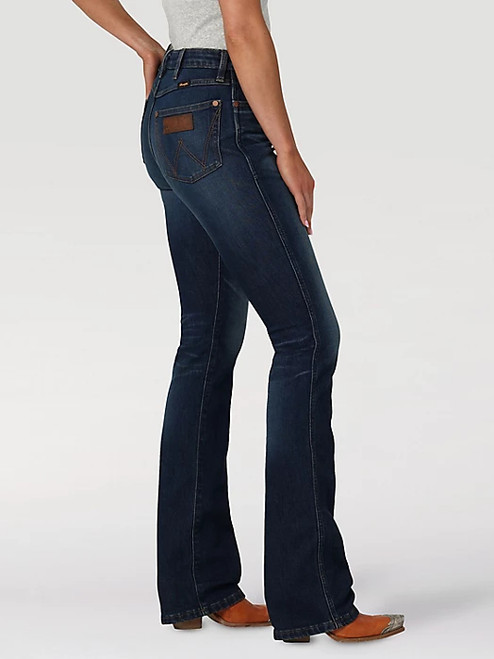 The Wrangler Retro Women's High Rise Slim Boot Jean in Avery