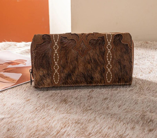 MONTANA WEST Montana West Trinity Ranch Cowhide Wallet - Brown 