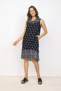 Habitat travel friendly rayon/nylon blend dress with a slight textured crinkle effect.