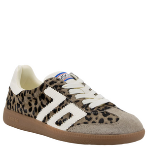 Back 70 Cloud P in Leopard Taupe Milk Sneakers