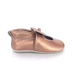 BAILARINA metallic pink soft sole shoe outside picture