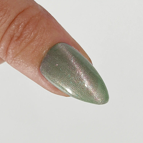 That Girl Magnetic_2