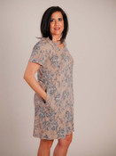 Soft t-shirt dress. Round neck with round keyhole detail; short sleeves; side seam pockets