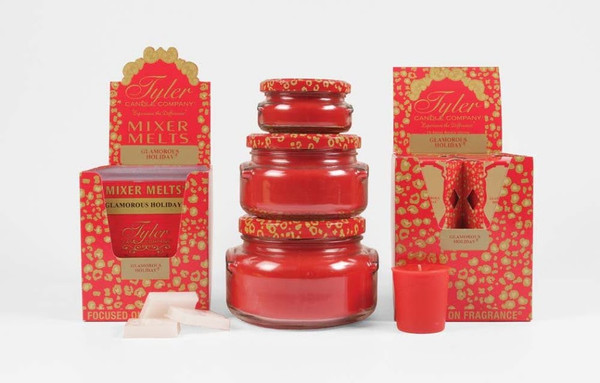 Glamorous Holiday Candle 3.4 oz Glamorous Holiday Candle 3.4 oz