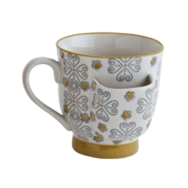 https://cdn11.bigcommerce.com/s-p487k5ec6d/images/stencil/600x600/products/6036/15542/Cup_with_Tea_Bag_Holder_Yellow__64232.1662562632.png?c=2