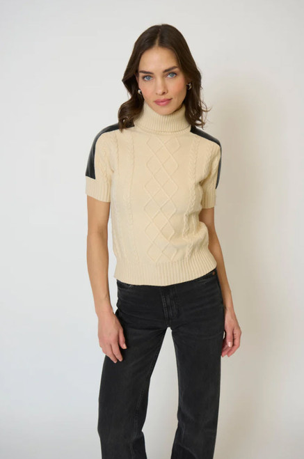 Naomi Short Sleeev Cable T-Neck - Ivory