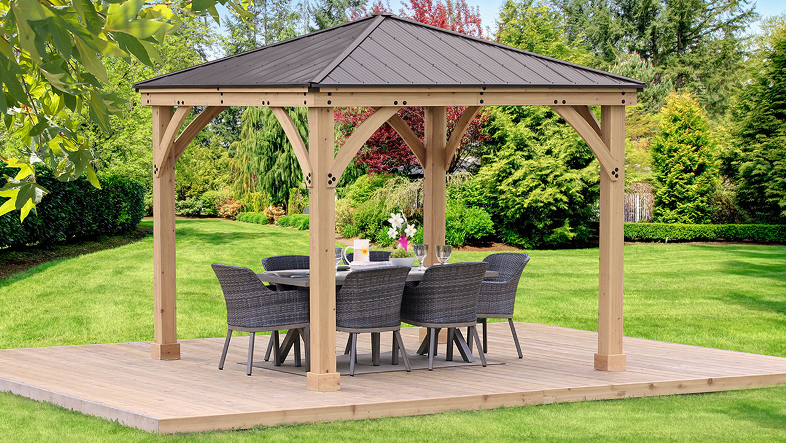 Yardistry 10 x 12 Meridian Gazebo