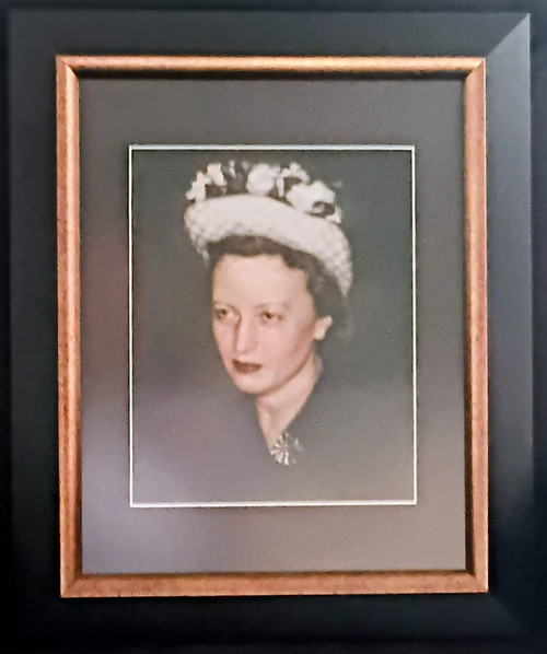 Portrait of Rebbetzin Chaya Mushka | Framed /36.5 x 44cm