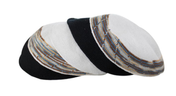 Kipa | Knitted Dmc /20 - 24