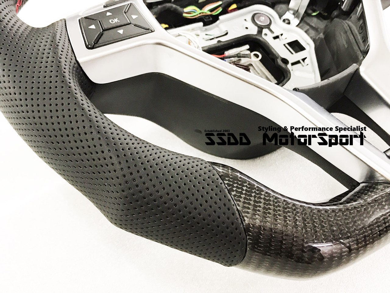 W204 C W207 E W176 A GLK CLA Carbon LED Flat Bottom Steering Wheel - SSDD  MotorSport Ltd