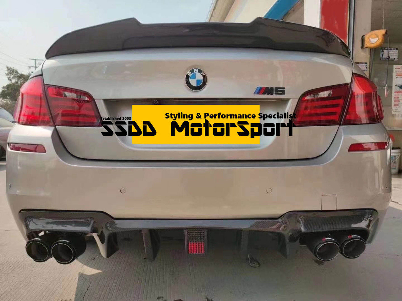 BMW F10 M5/5 Series Vacuumed Carbon Fiber PSM Trunk Spoiler