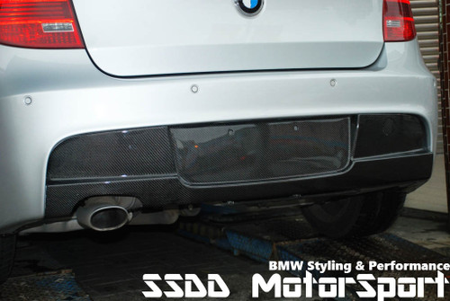 RENNESSIS Carbon Fibre Rear Diffuser for E81 E87 MSport 04-09 RENNESSIS Carbon Fibre Rear Diffuser for E81 E87 MSport 04-09