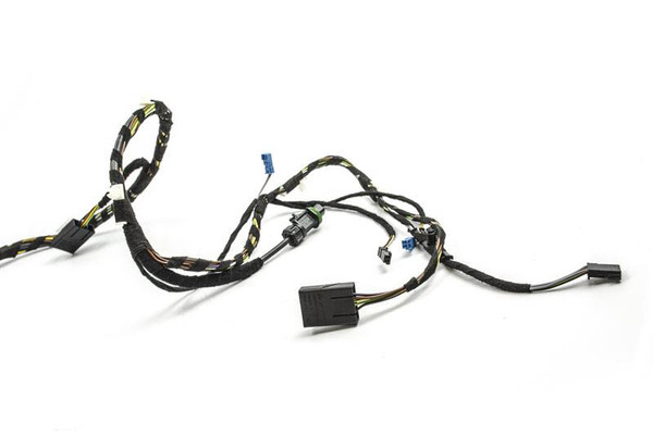 Wiring Harness for Retrofitting LCI Rear Lights - F33 4 Series Convertible and F83 M4 Convertible 61126833272