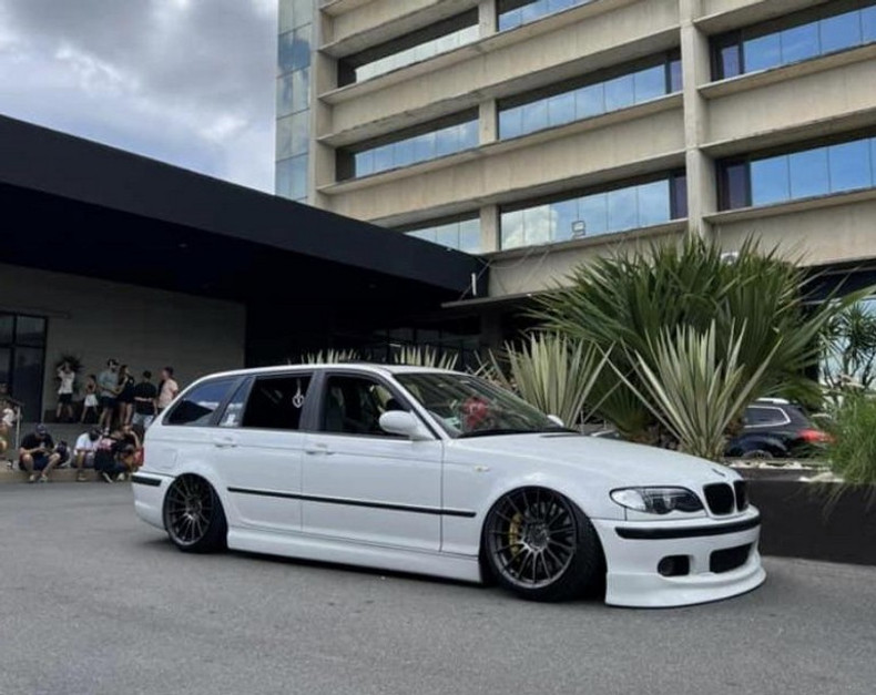 Struggling to find a good front splitter for your E46 3 Series Msport models? Look no further...