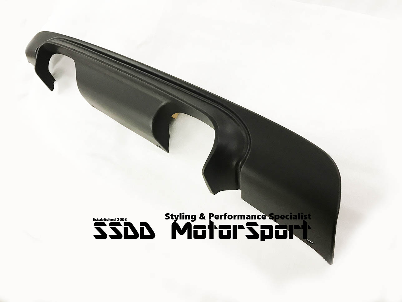 bmw-e46-msport-csl-style-quad-exhaust-rear-bumper-diffuser.jpg