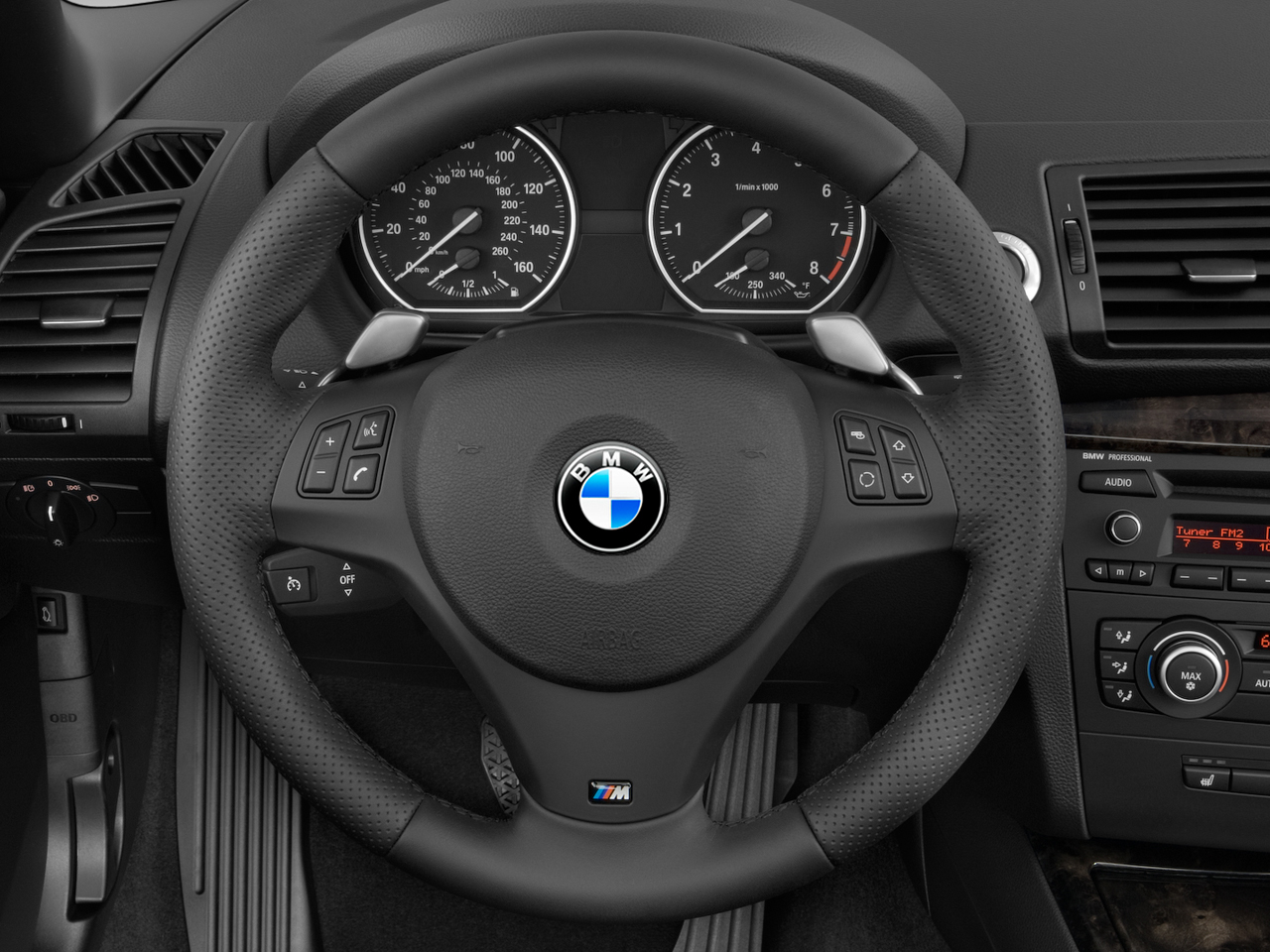 bmw-e90-e92-flat-bottom-carbon-led-steering-wheel-oe.jpg