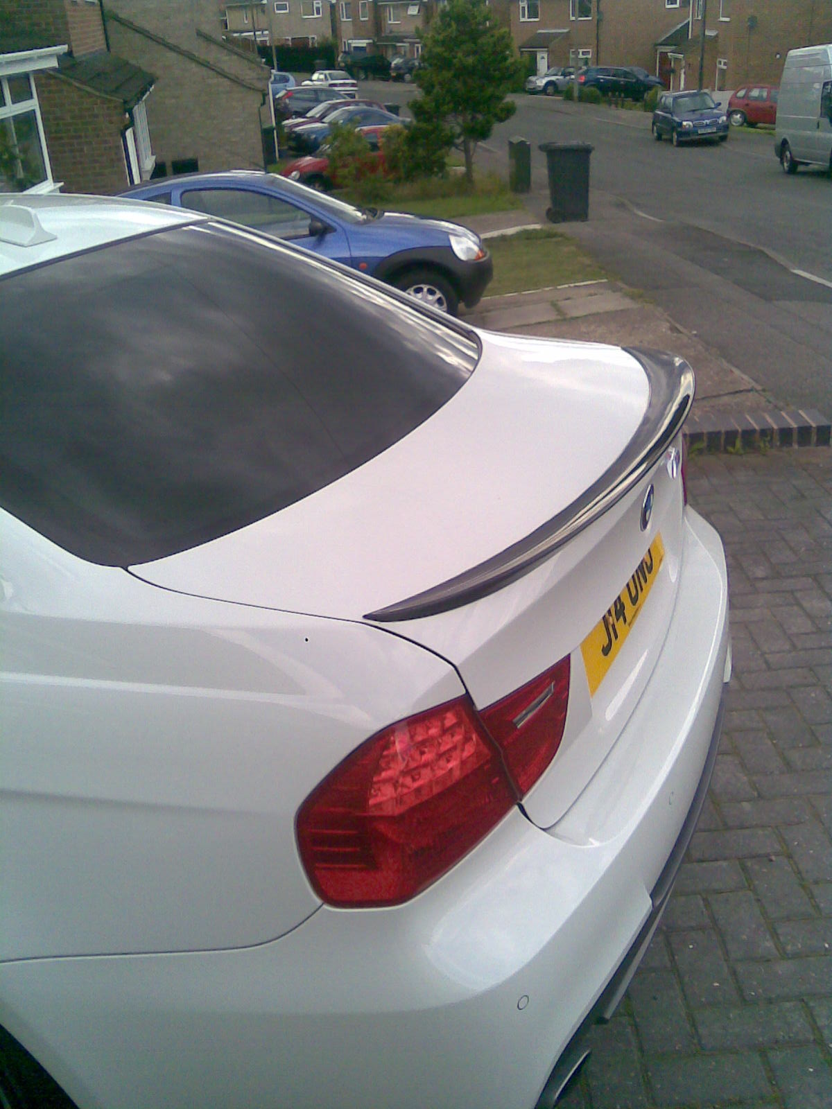 bmw-e90-performance-spoiler.jpg