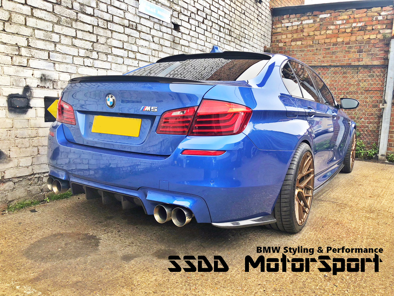 bmw-f10-m5-rear-bumper-extensions-copy.jpg