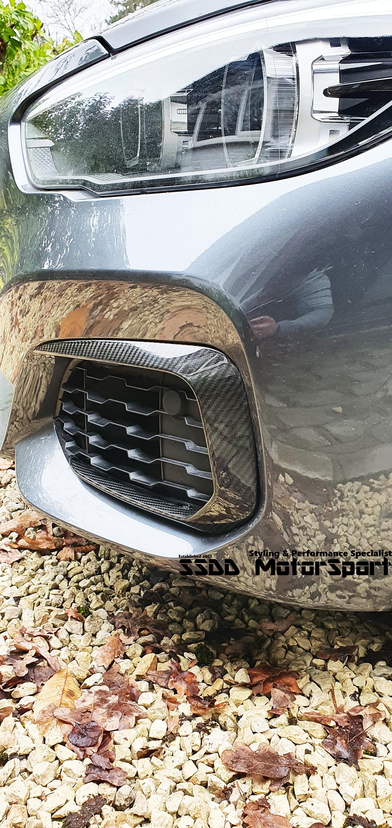 bmw-f20-f21-lci-m135i-m140i-dry-carbon-fibre-bumper-canards-ssdd.jpg