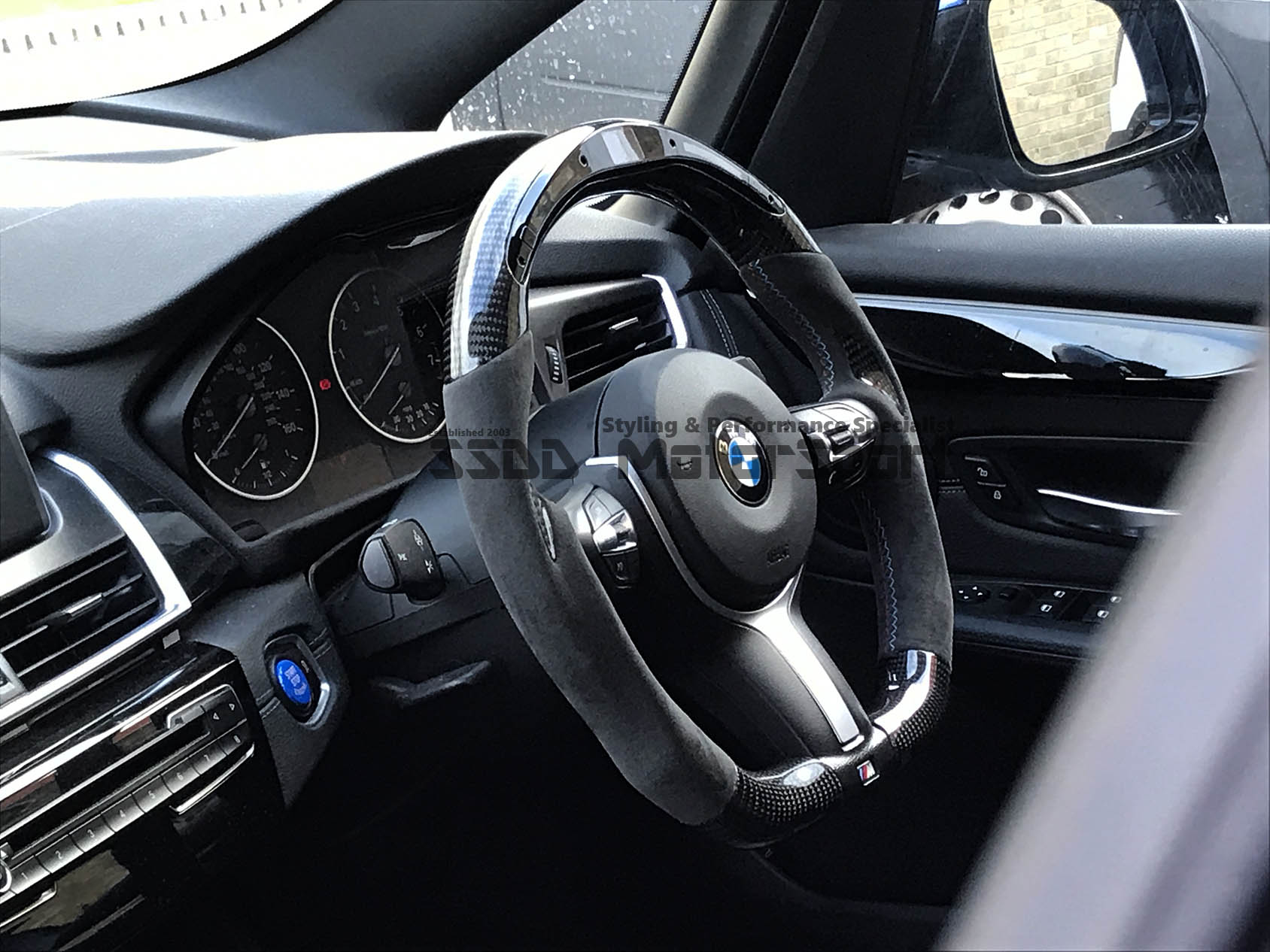 BMW Carbon fiber (complete steering wheel) LED Racing Steering Wheel F – 86  Regality
