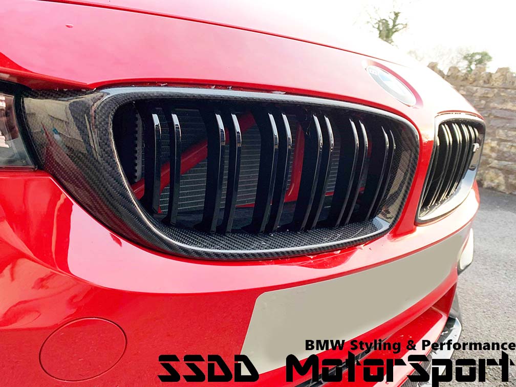 bmw-f80-m3-f82-f83-m4-carbon-fibre-kidney-grilles-with-badges-2.jpg