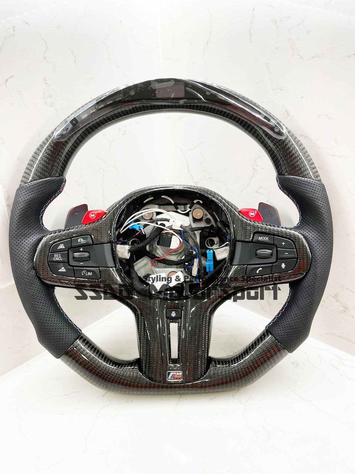 G30 F90 M5 Carbon Flat Bottom LED Steering Wheel