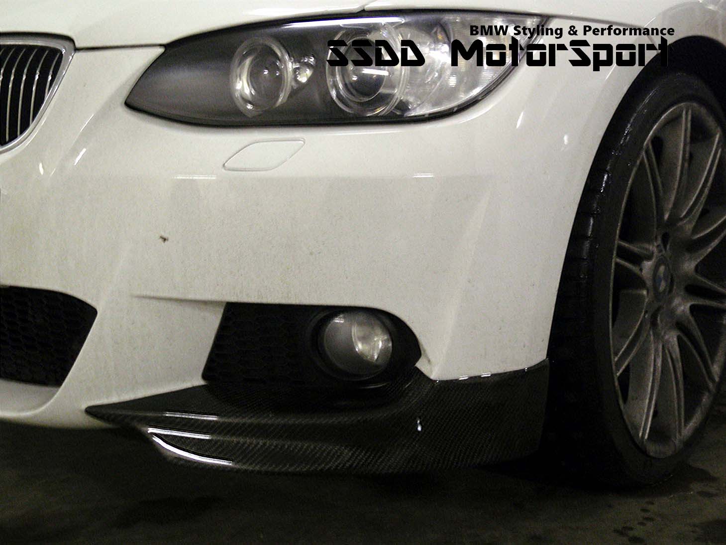 e92-e93-msport-3d-carbon-corner-splitters-fitted-2.jpg