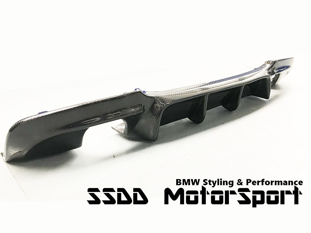 BMW E90 E91 3 Series M Performance Style Gloss Black Rear Diffuser Dua –  Carbon Factory