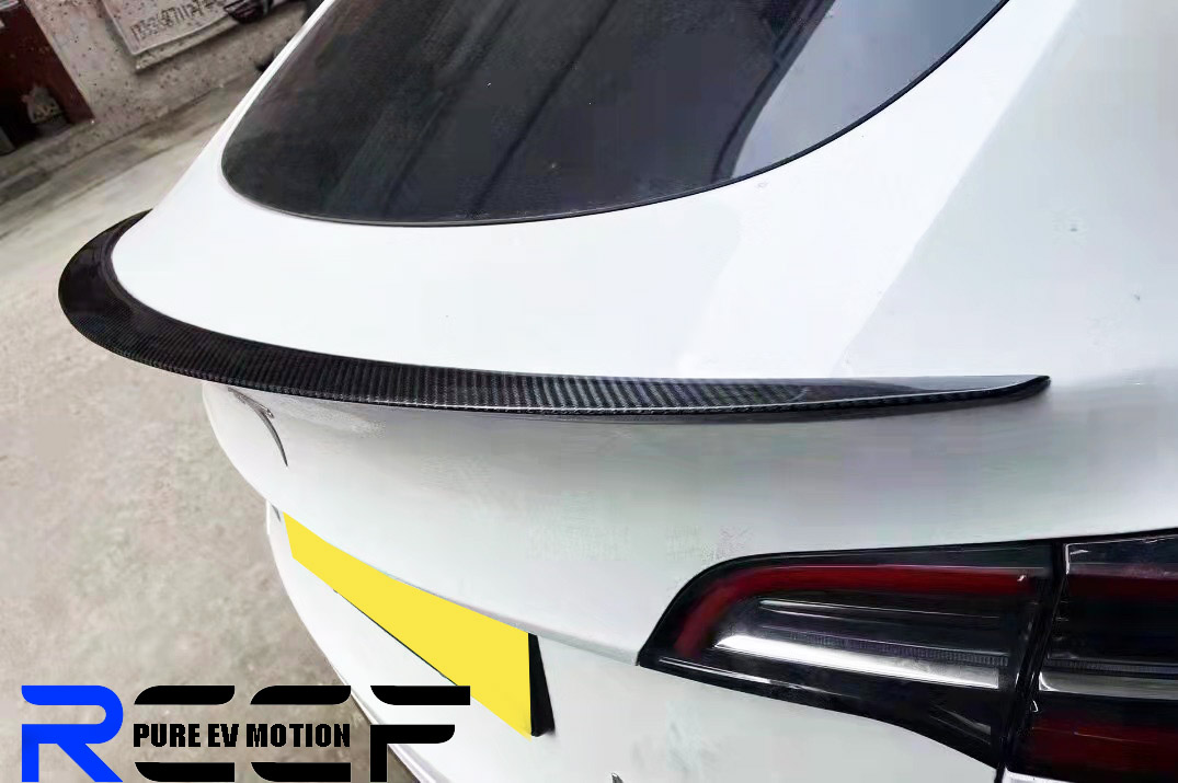 Performance Carbon Fiber Spoiler for Tesla Model Y / 3