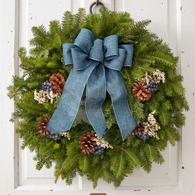 ドライフラワーのオーバルリース　Blue Wreath Fresh Maine Balsam Holiday Wreath - Blueberry | Harbor Farm