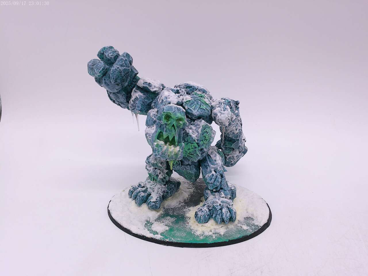 Painted Bonesplitterz Army (Icebone) with Rogue Idol!