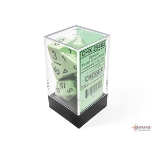 Chessex: 7-Die Set Opaque: Pastel Green/Black
