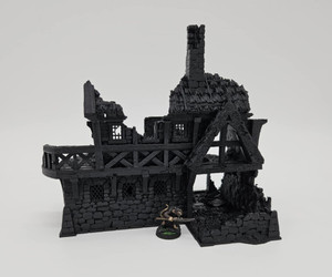 1 x Ruined Port Merchant (Terrain) 1 x Ruined Port Merchant (Terrain)