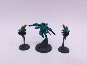 1 x Commander Shadowsun (blue)
