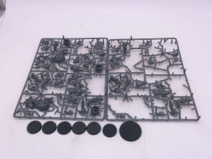 1 x Foetid Bloat-drone & 6 x Plague Marines (NoS)