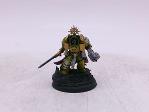 1 x Captain in Terminator Armour