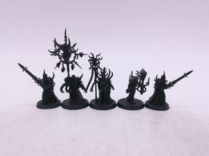 5 x Dark Commune