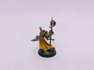 1 x Tech-Priest Dominus