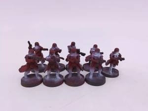 9 x Snowtroopers (Red/White)