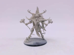 1 x Avalenor, the Stoneheart King