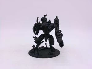 1 x XV104 Riptide Battlesuit