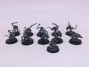 11 x Night Runners