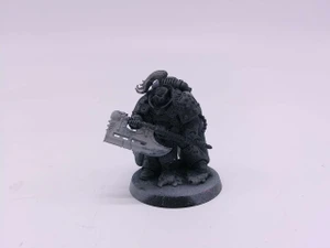1 x Legion Praetor with Power Axe