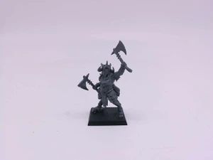 1 x Beastman Chieftain