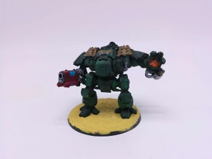 1 x Redemptor Dreadnought (green)