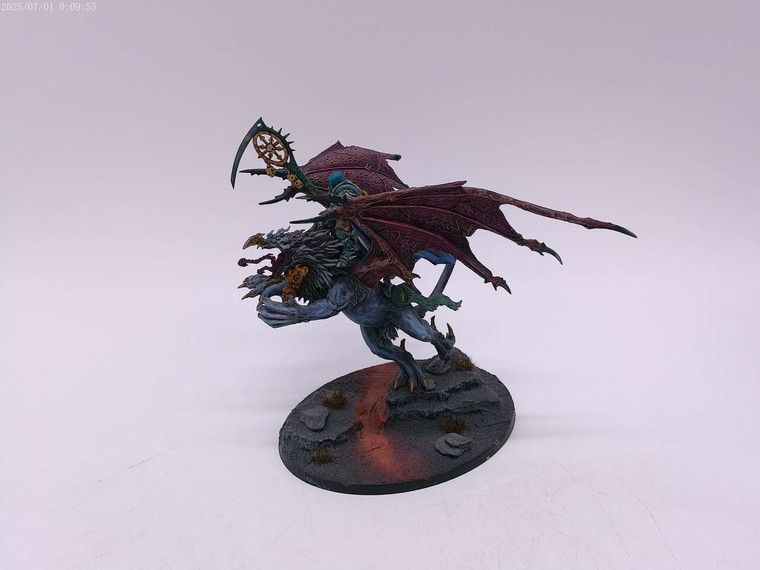 1 x Custom Sorcerer Lord on Manticore (blue/purple)
