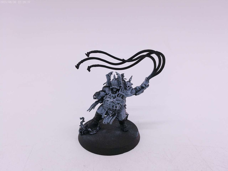 1 x Bloodstoker (missing hand)