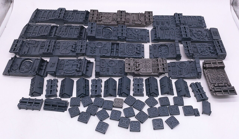 1 x Into The Dark/Gallowdark Terrain Lot (C)